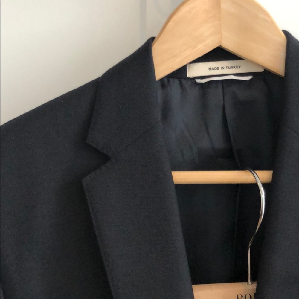 Club Monaco midnight navy suit in all-season wool